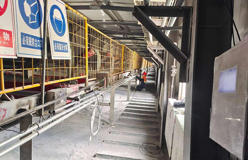 立昂商貿(mào)、巨龍銅業(yè) 高精度皮帶秤.jpg